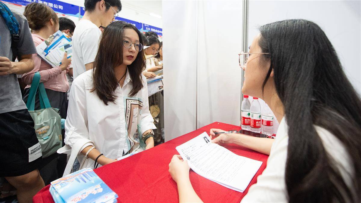 奔驰宝马游戏平台